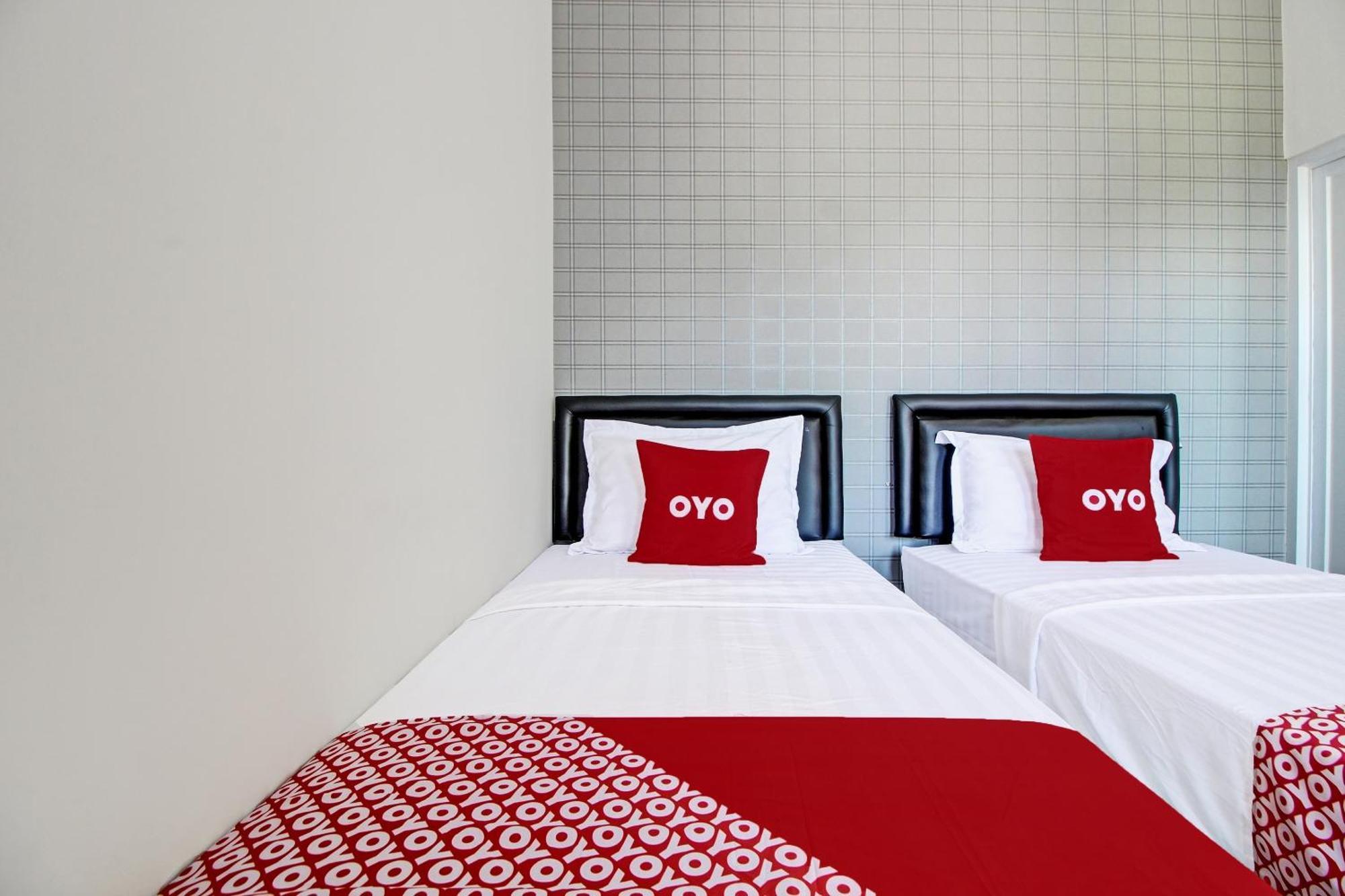 Super Oyo Collection O 92363 Kp Inn Temon Exteriér fotografie