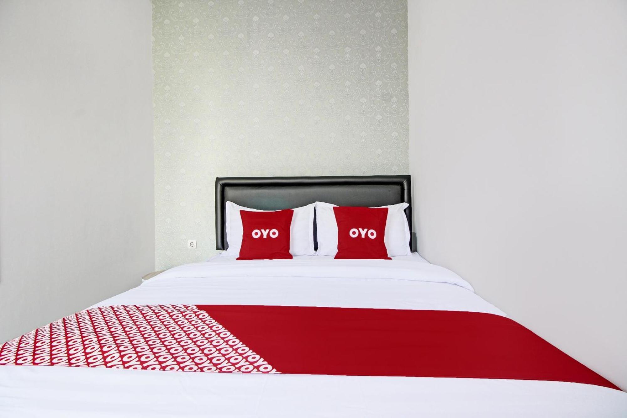 Super Oyo Collection O 92363 Kp Inn Temon Exteriér fotografie
