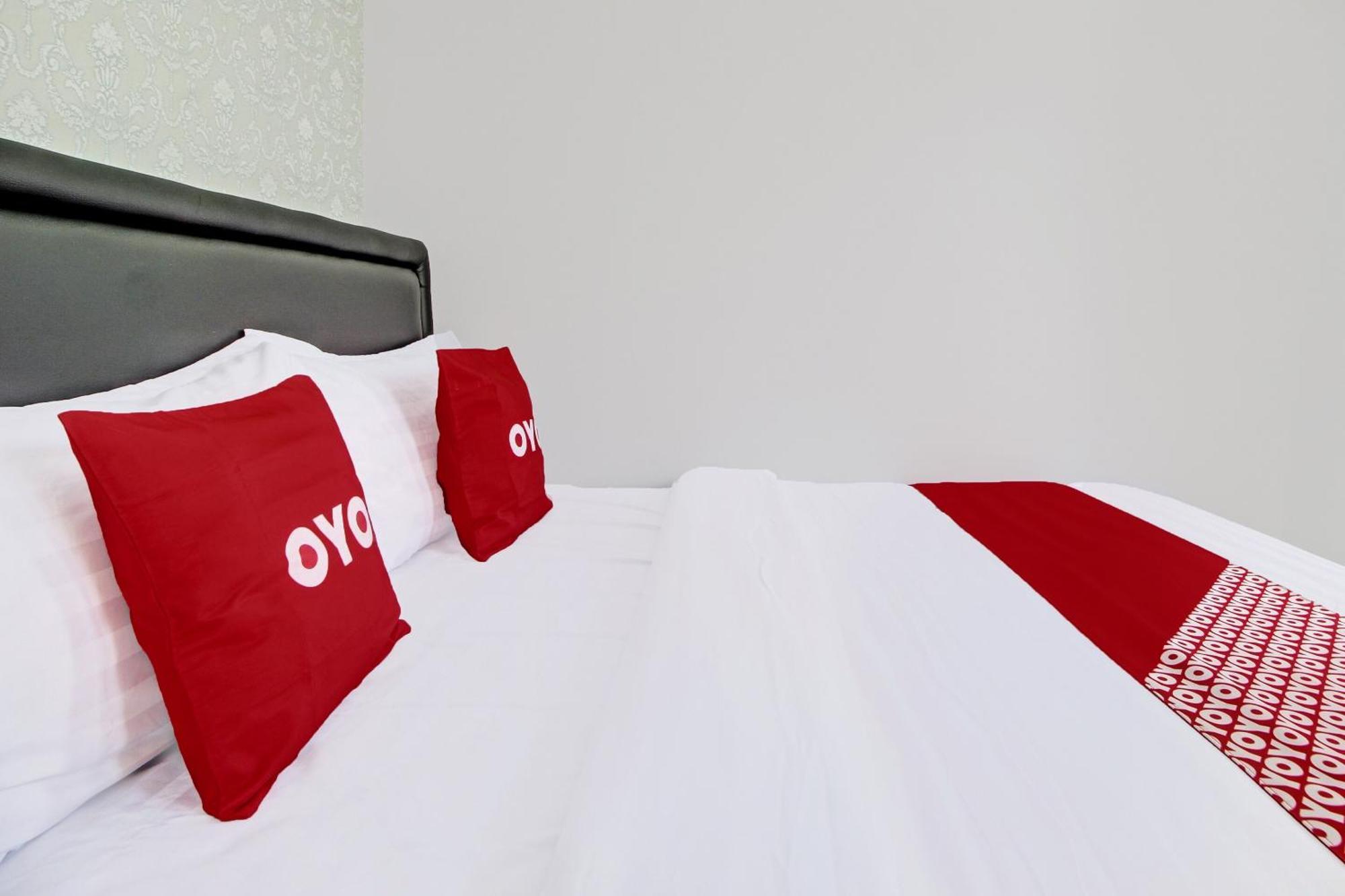 Super Oyo Collection O 92363 Kp Inn Temon Exteriér fotografie